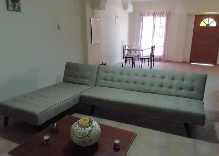 Maro House Apartment